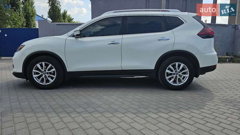 Позашляховик / Кросовер Nissan Rogue 2017 в Івано-Франківську фото 14 Позашляховик / Кросовер Nissan Rogue 2017 в Івано-Франківську