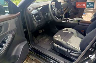 Внедорожник / Кроссовер Nissan Rogue 2021 в Киеве