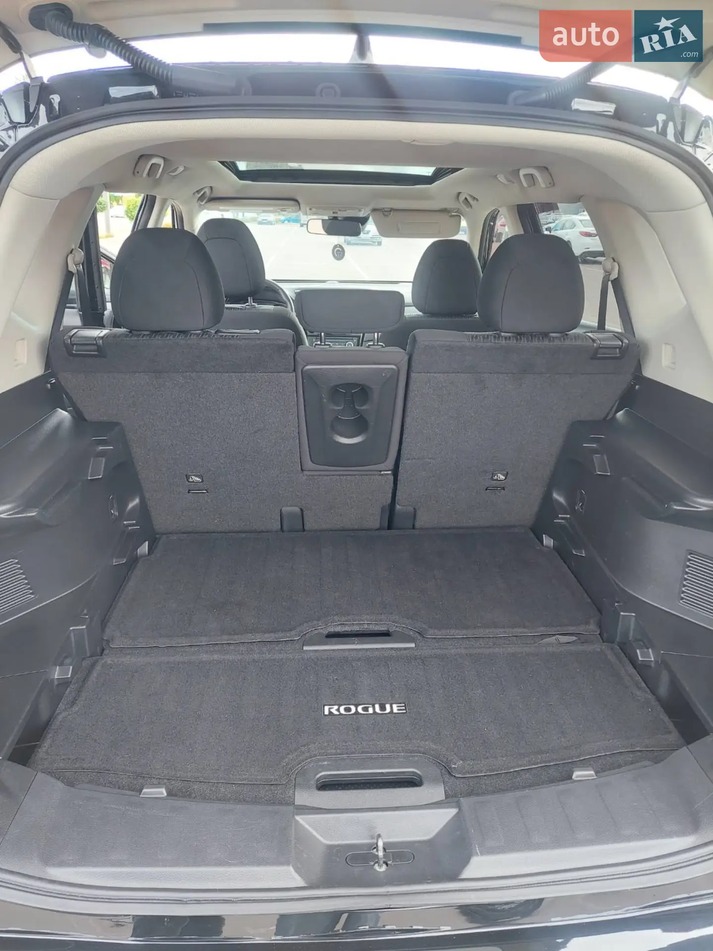 2019 Nissan Rogue - мініатюра 13
