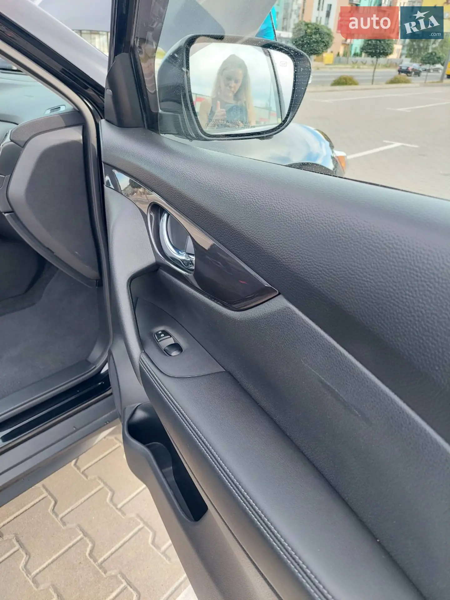 2019 Nissan Rogue - мініатюра 17