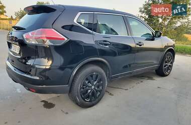 Внедорожник / Кроссовер Nissan Rogue 2016 в 