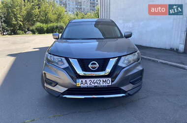 Внедорожник / Кроссовер Nissan Rogue 2018 в Киеве