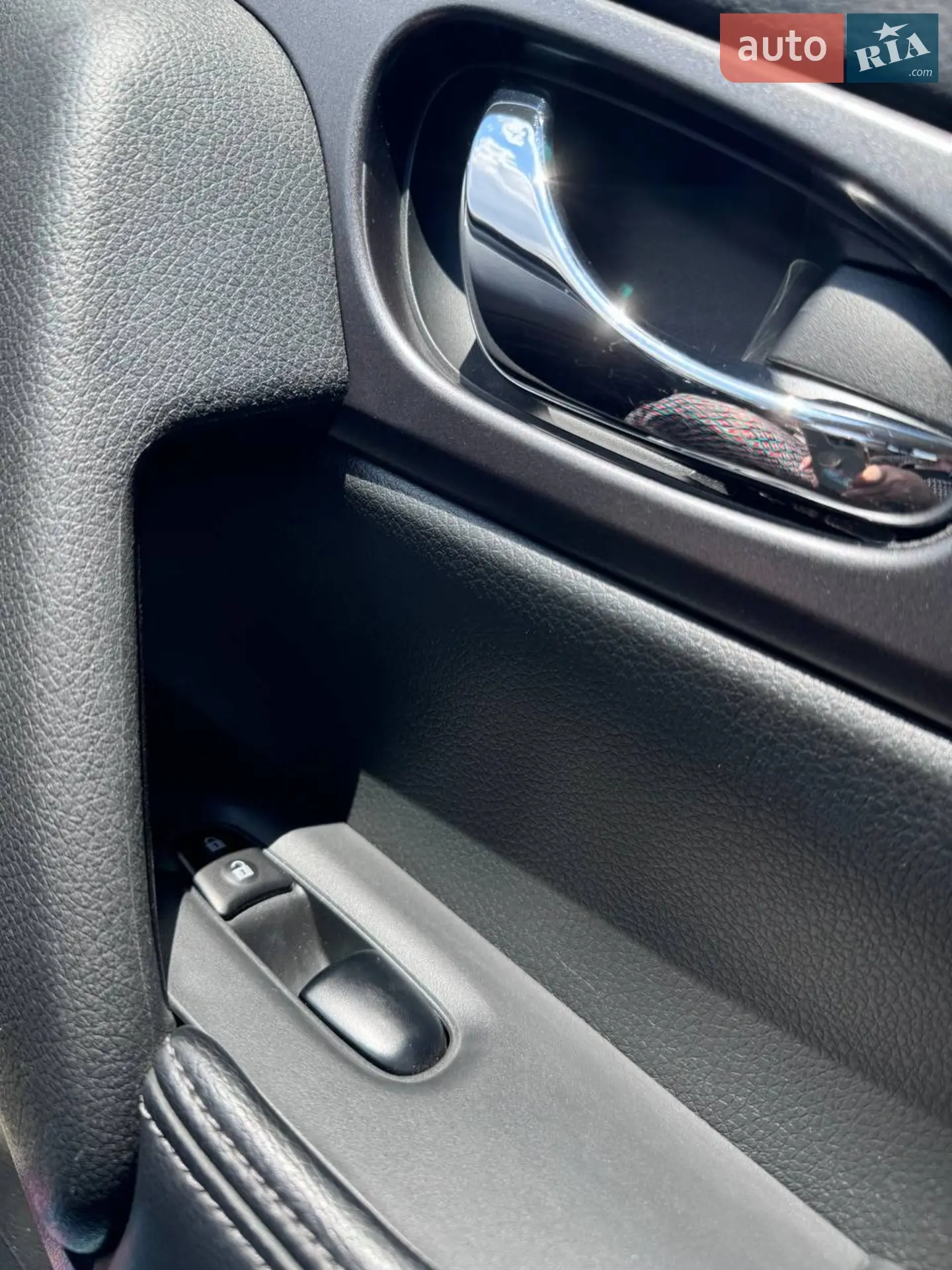 2016 Nissan Rogue - мініатюра 8