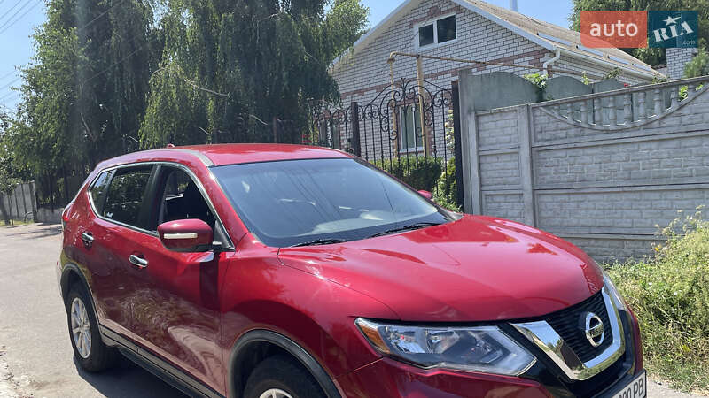 Позашляховик / Кросовер Nissan Rogue 2016 в Дніпрі