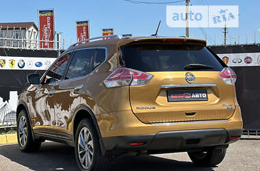 Внедорожник / Кроссовер Nissan Rogue 2014 в Киеве