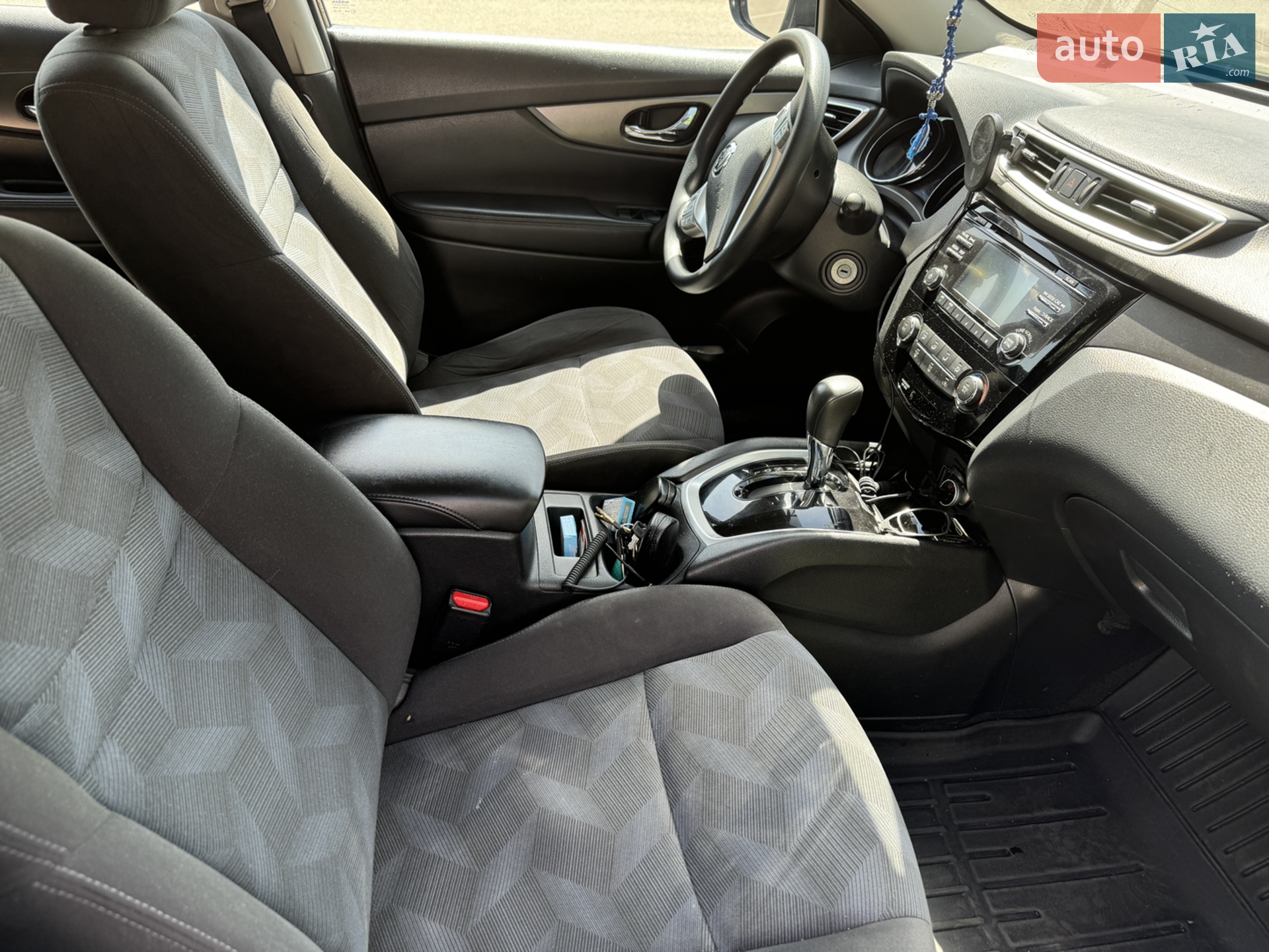 2016 Nissan Rogue - мініатюра 9