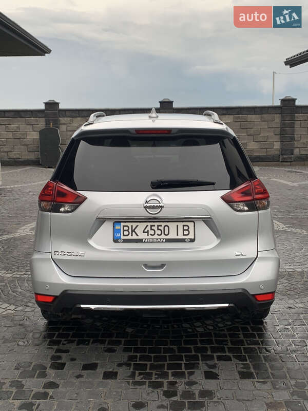 Позашляховик / Кросовер Nissan Rogue 2019 в Рівному