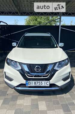 Внедорожник / Кроссовер Nissan Rogue 2018 в Полтаве