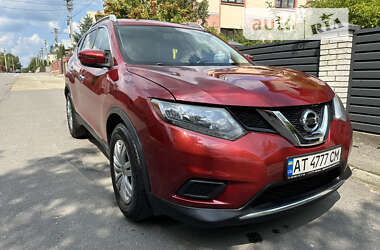 Внедорожник / Кроссовер Nissan Rogue 2016 в Ивано-Франковске