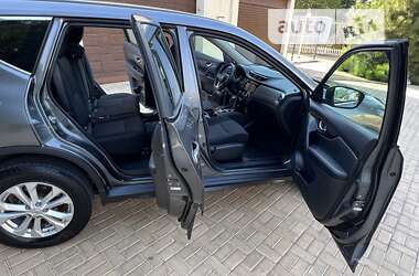 Внедорожник / Кроссовер Nissan Rogue 2018 в Одессе