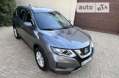Внедорожник / Кроссовер Nissan Rogue 2018 в Одессе