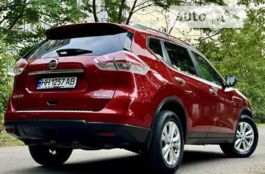 Позашляховик / Кросовер Nissan Rogue 2016 в Одесі