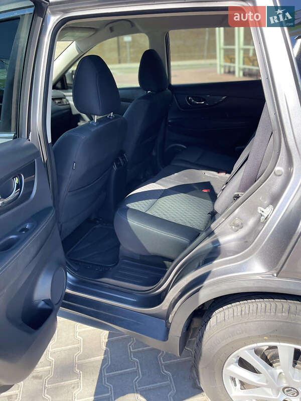 Позашляховик / Кросовер Nissan Rogue 2019 в Одесі