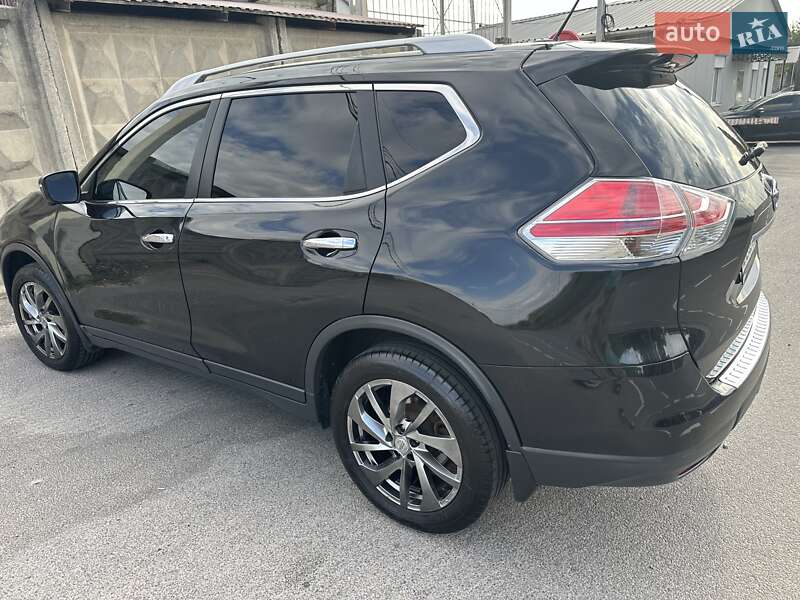 Позашляховик / Кросовер Nissan Rogue 2016 в Вінниці