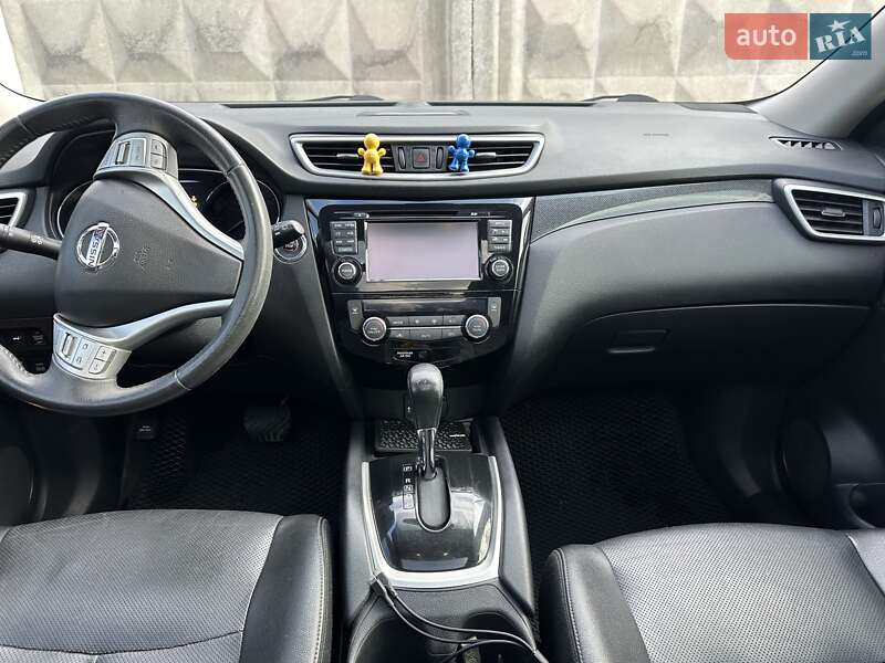 Позашляховик / Кросовер Nissan Rogue 2016 в Вінниці