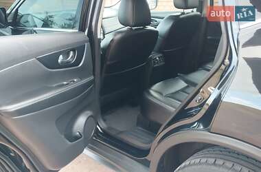 Внедорожник / Кроссовер Nissan Rogue 2019 в 