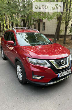 Внедорожник / Кроссовер Nissan Rogue 2016 в Днепре