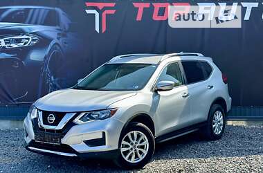 Nissan Rogue 2020