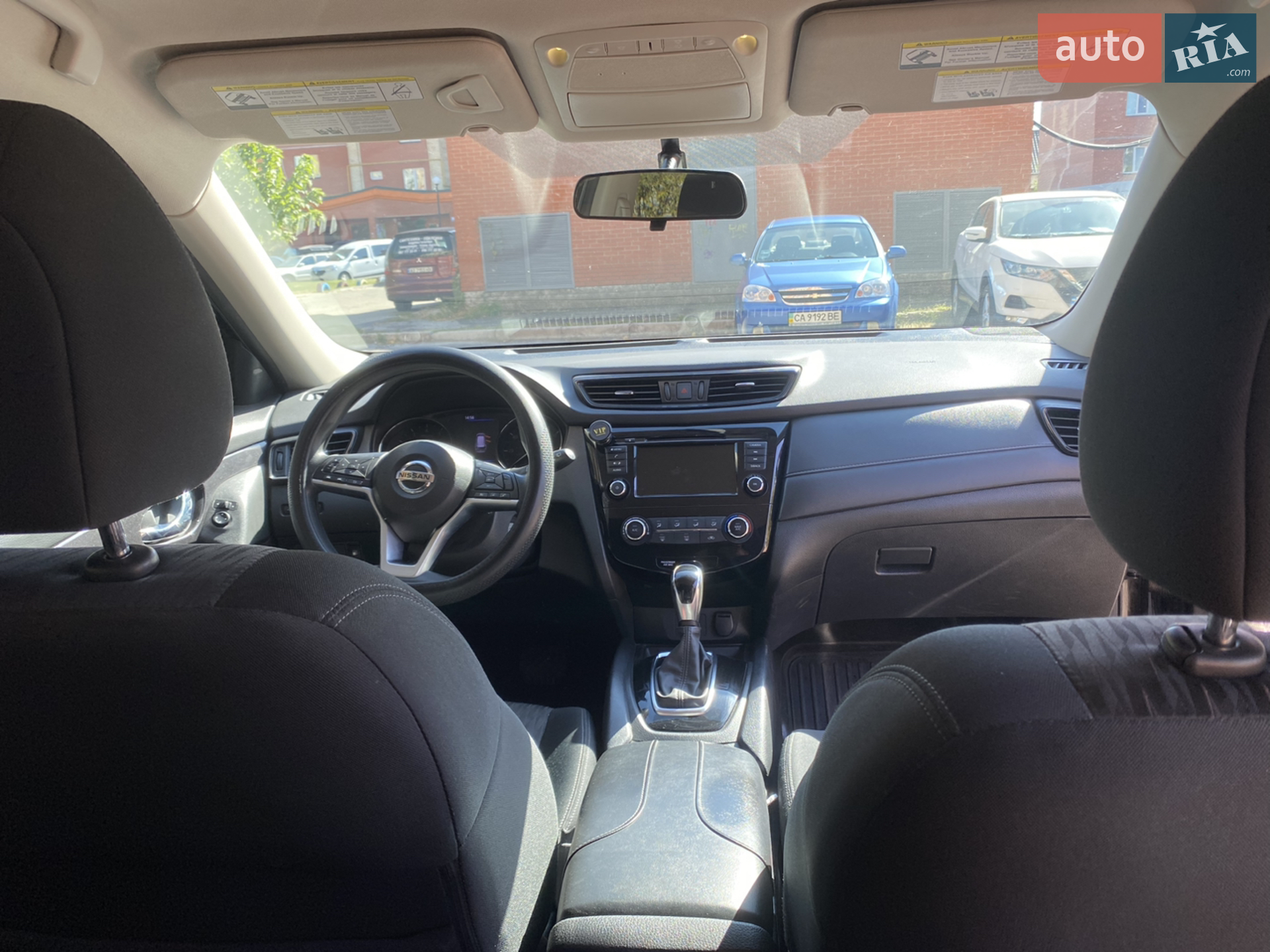 2018 Nissan Rogue - мініатюра 12