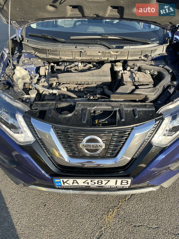 Внедорожник / Кроссовер Nissan Rogue 2018 в Киеве