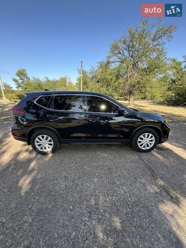 Позашляховик / Кросовер Nissan Rogue 2016 в Кривому Розі фото 5 Позашляховик / Кросовер Nissan Rogue 2016 в Кривому Розі