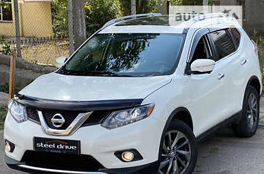 Внедорожник / Кроссовер Nissan Rogue 2015 в Николаеве