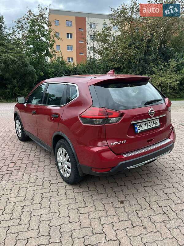 Внедорожник / Кроссовер Nissan Rogue 2016 в Дубно фото 9 Внедорожник / Кроссовер Nissan Rogue 2016 в Дубно
