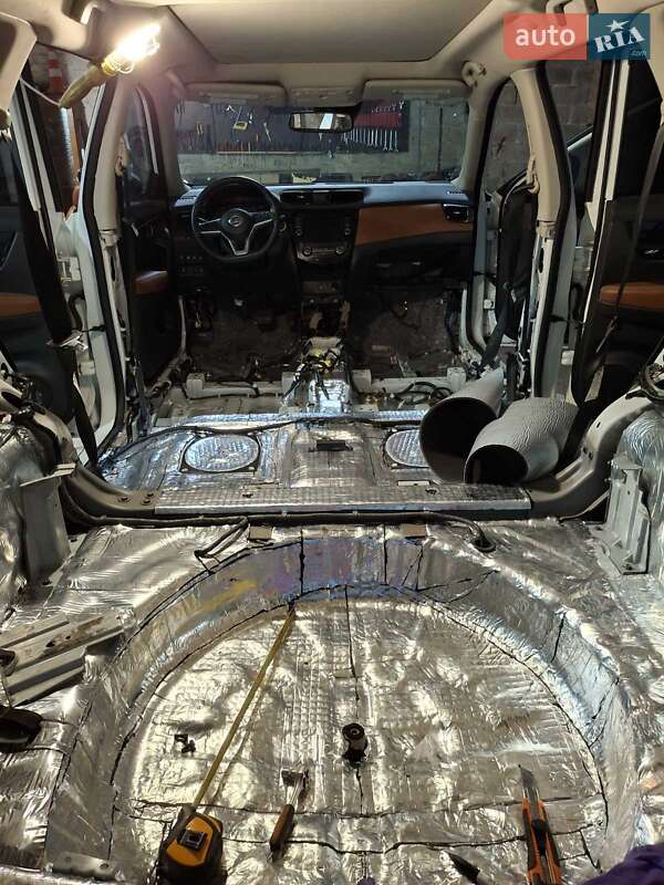 Позашляховик / Кросовер Nissan Rogue 2019 в Переяславі