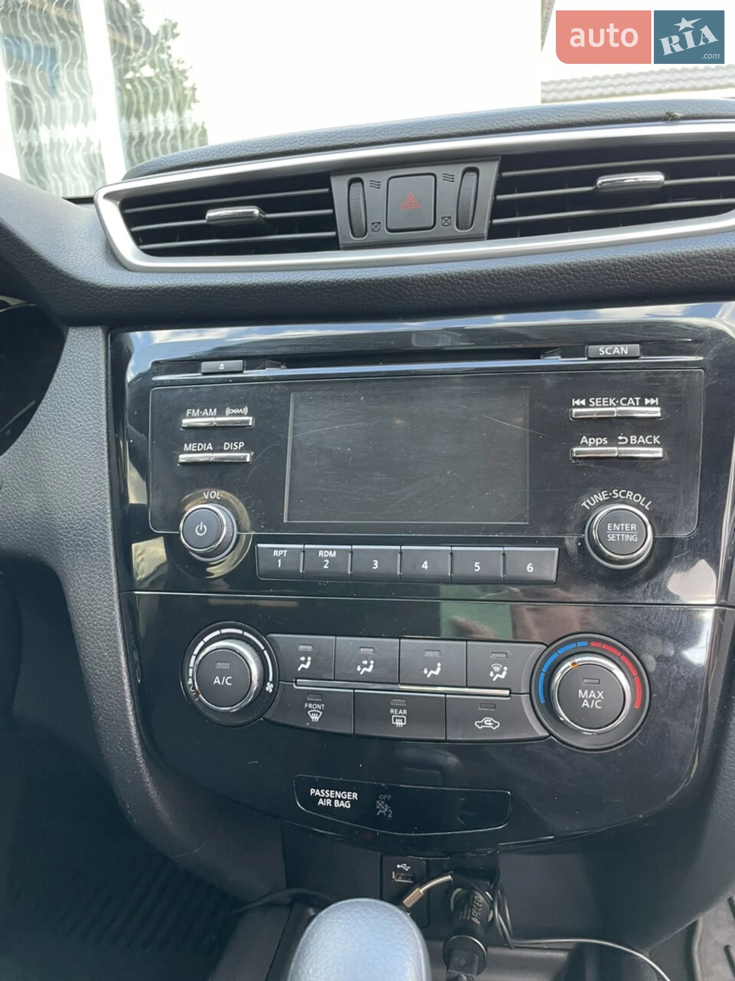 2016 Nissan Rogue - мініатюра 10
