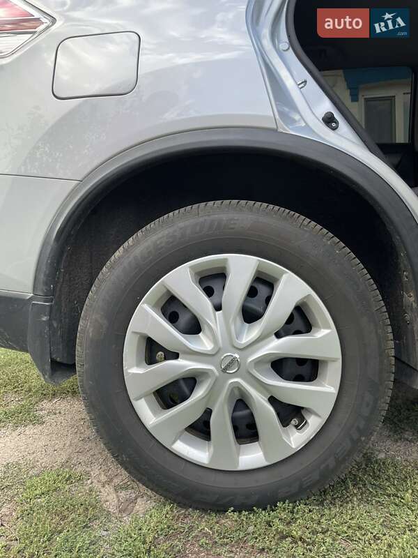 Позашляховик / Кросовер Nissan Rogue 2016 в Оратові