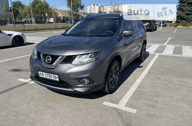 Внедорожник / Кроссовер Nissan Rogue 2014 в Виннице