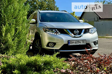 Внедорожник / Кроссовер Nissan Rogue 2015 в Одессе