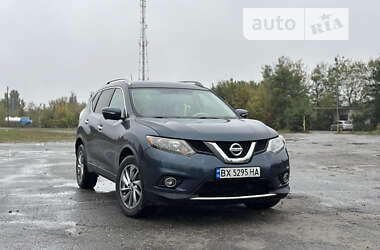 Позашляховик / Кросовер Nissan Rogue 2014 в Новій Ушиці