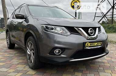 Позашляховик / Кросовер Nissan Rogue 2014 в Стрию