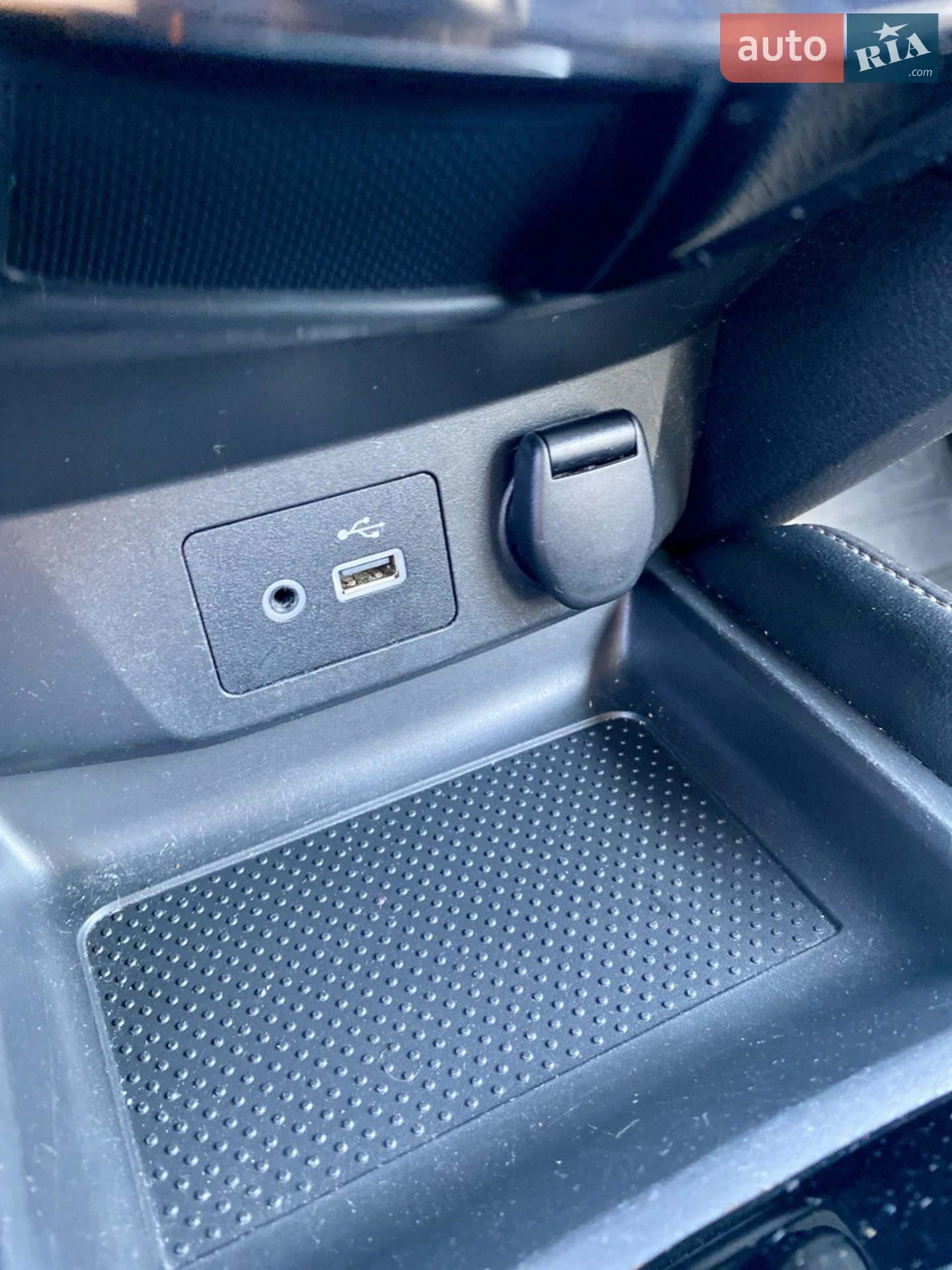 2018 Nissan Rogue - мініатюра 15