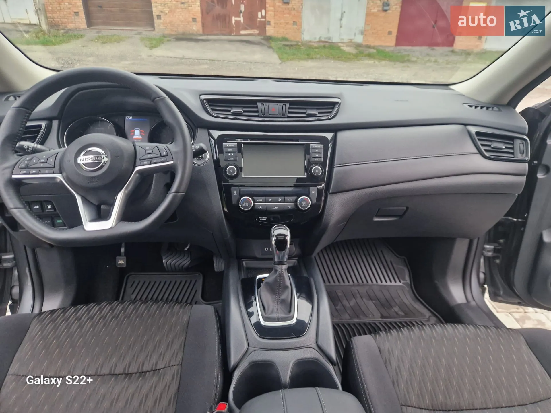 2018 Nissan Rogue - мініатюра 13