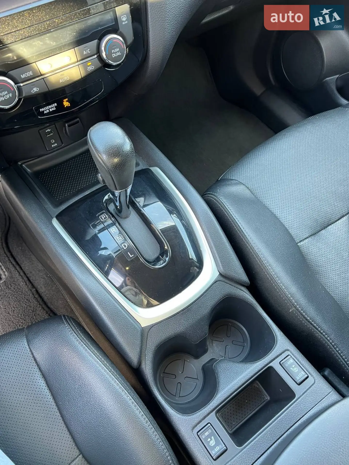2016 Nissan Rogue - мініатюра 19