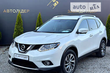 Позашляховик / Кросовер Nissan Rogue 2015 в Одесі