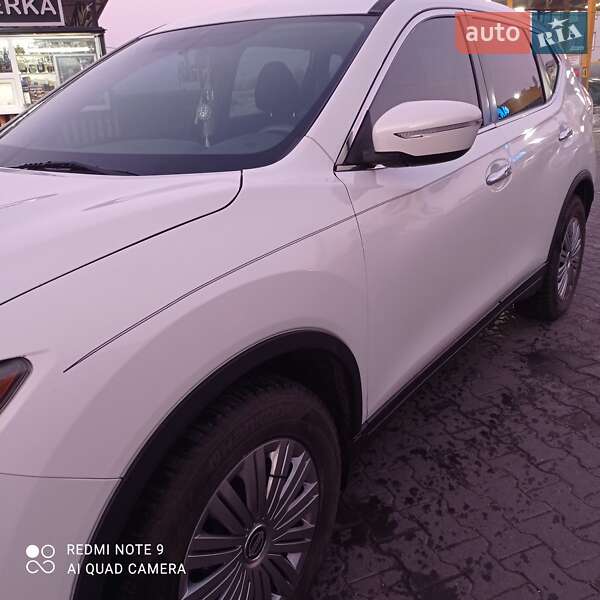 Позашляховик / Кросовер Nissan Rogue 2014 в Хмельницькому