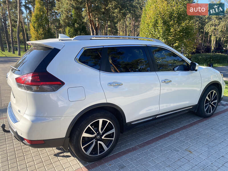 Внедорожник / Кроссовер Nissan Rogue 2019 в Ирпене