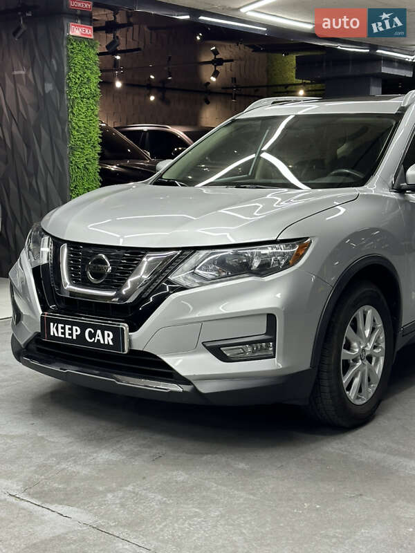 Позашляховик / Кросовер Nissan Rogue 2017 в Одесі