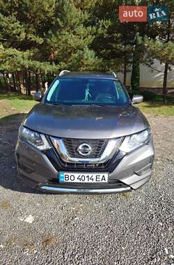 Позашляховик / Кросовер Nissan Rogue 2016 в Тернополі