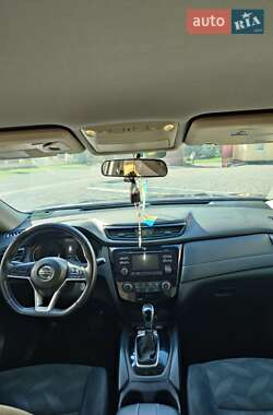 Позашляховик / Кросовер Nissan Rogue 2016 в Тернополі