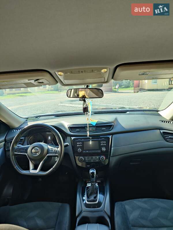 Внедорожник / Кроссовер Nissan Rogue 2016 в Тернополе фото 11 Внедорожник / Кроссовер Nissan Rogue 2016 в Тернополе