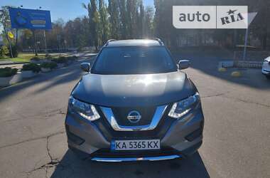 Позашляховик / Кросовер Nissan Rogue 2017 в Києві