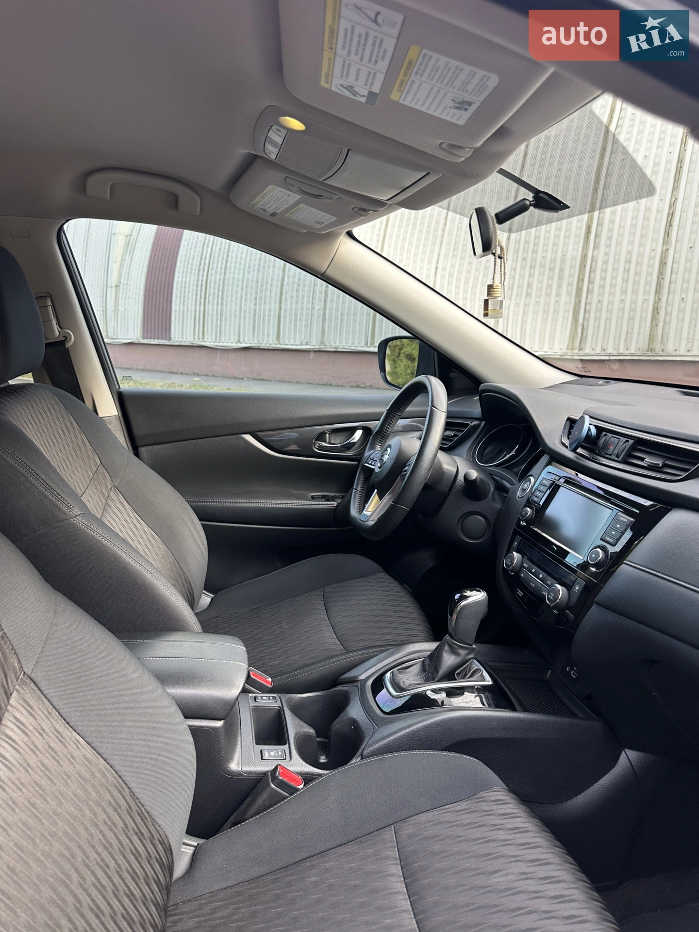 2018 Nissan Rogue - мініатюра 5