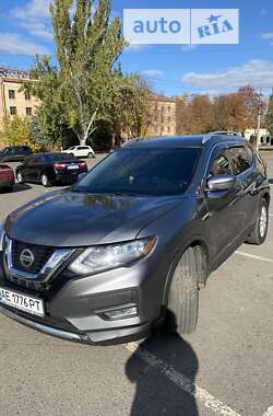 Позашляховик / Кросовер Nissan Rogue 2018 в Кривому Розі