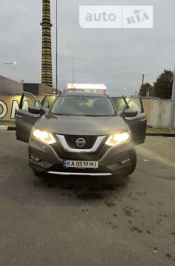 Внедорожник / Кроссовер Nissan Rogue 2018 в Киеве