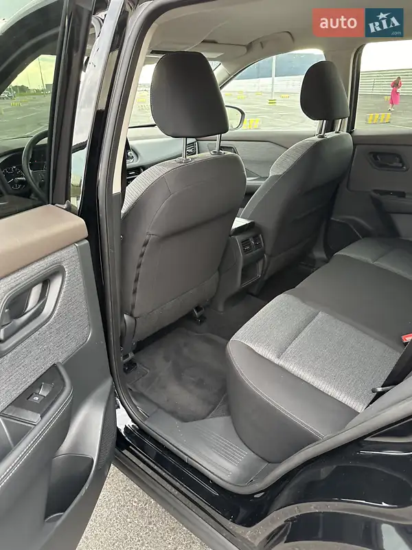 Nissan Rogue 2021