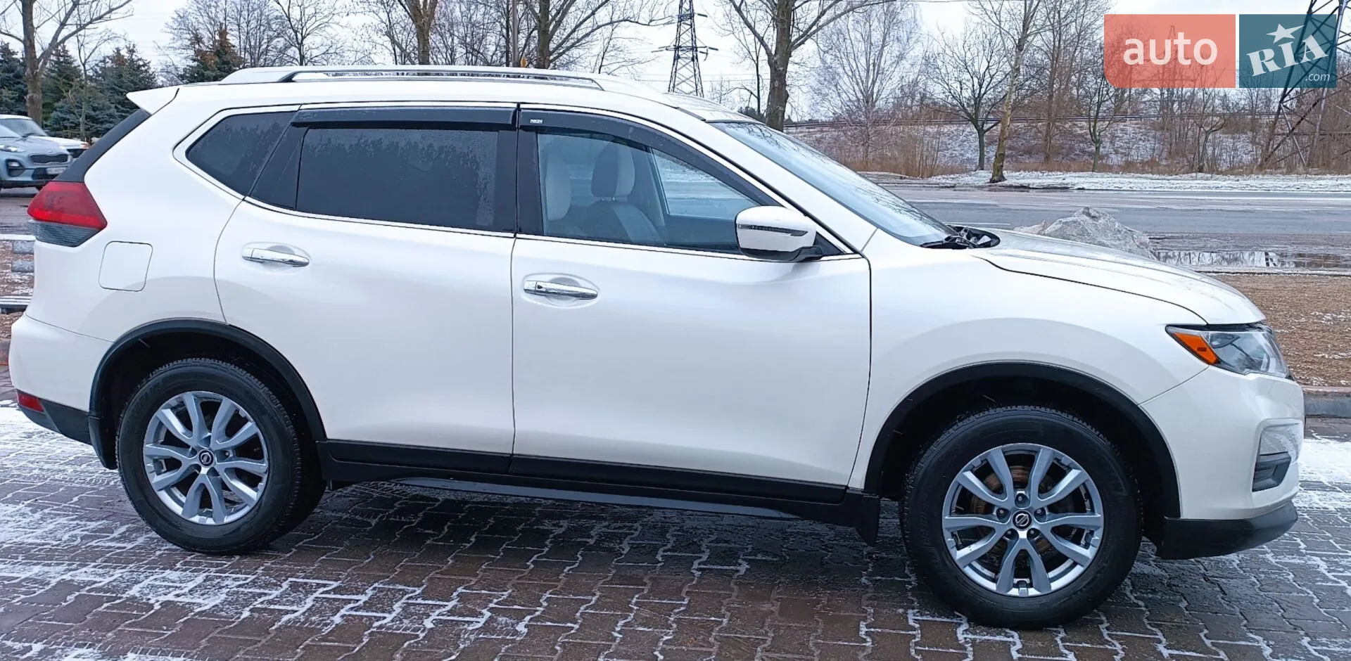 2018 Nissan Rogue - мініатюра 6